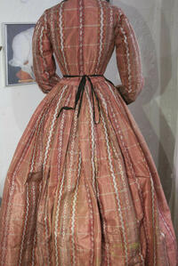 Robe Musée du costume Veynes Robe Musée du costume Veynes